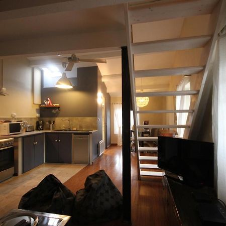 L'Appart Lourmarin Apartment Екстериор снимка